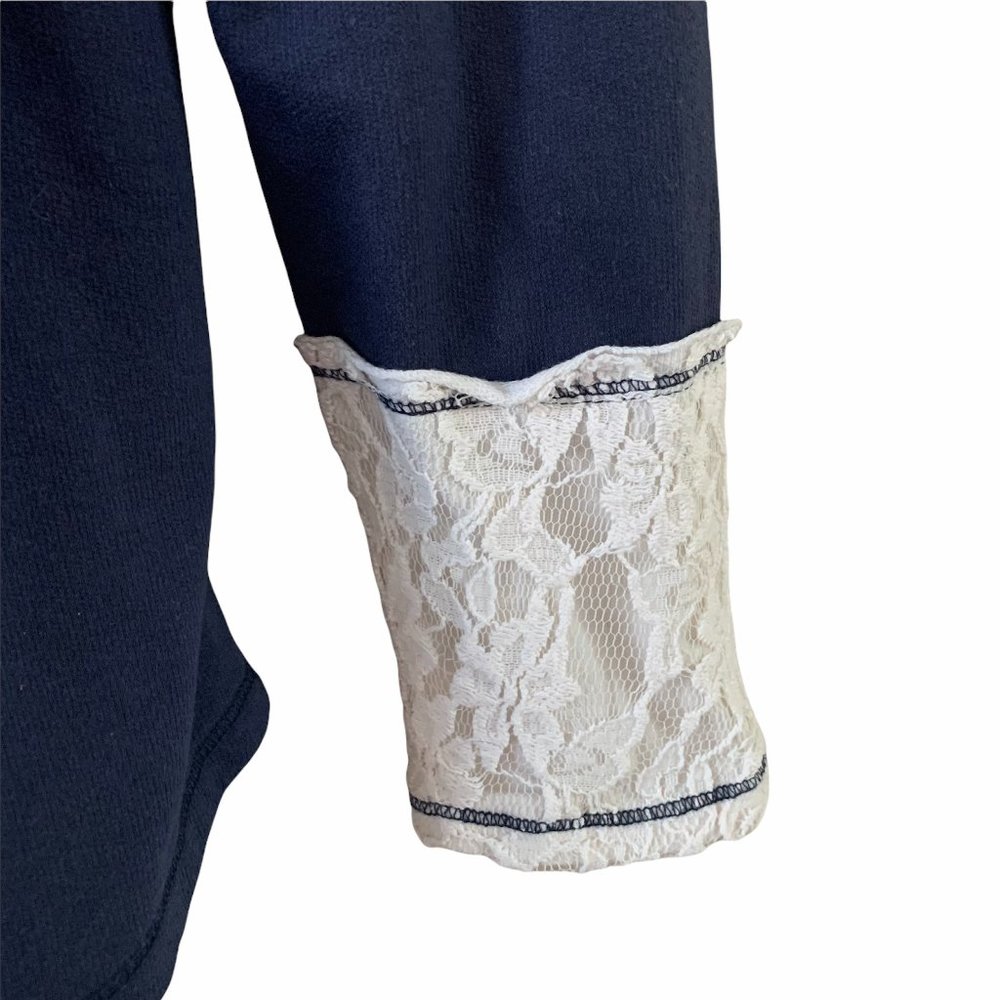 DEMEANOR Long Sleeve Cotton Lace Tee - Picture 4 of 7